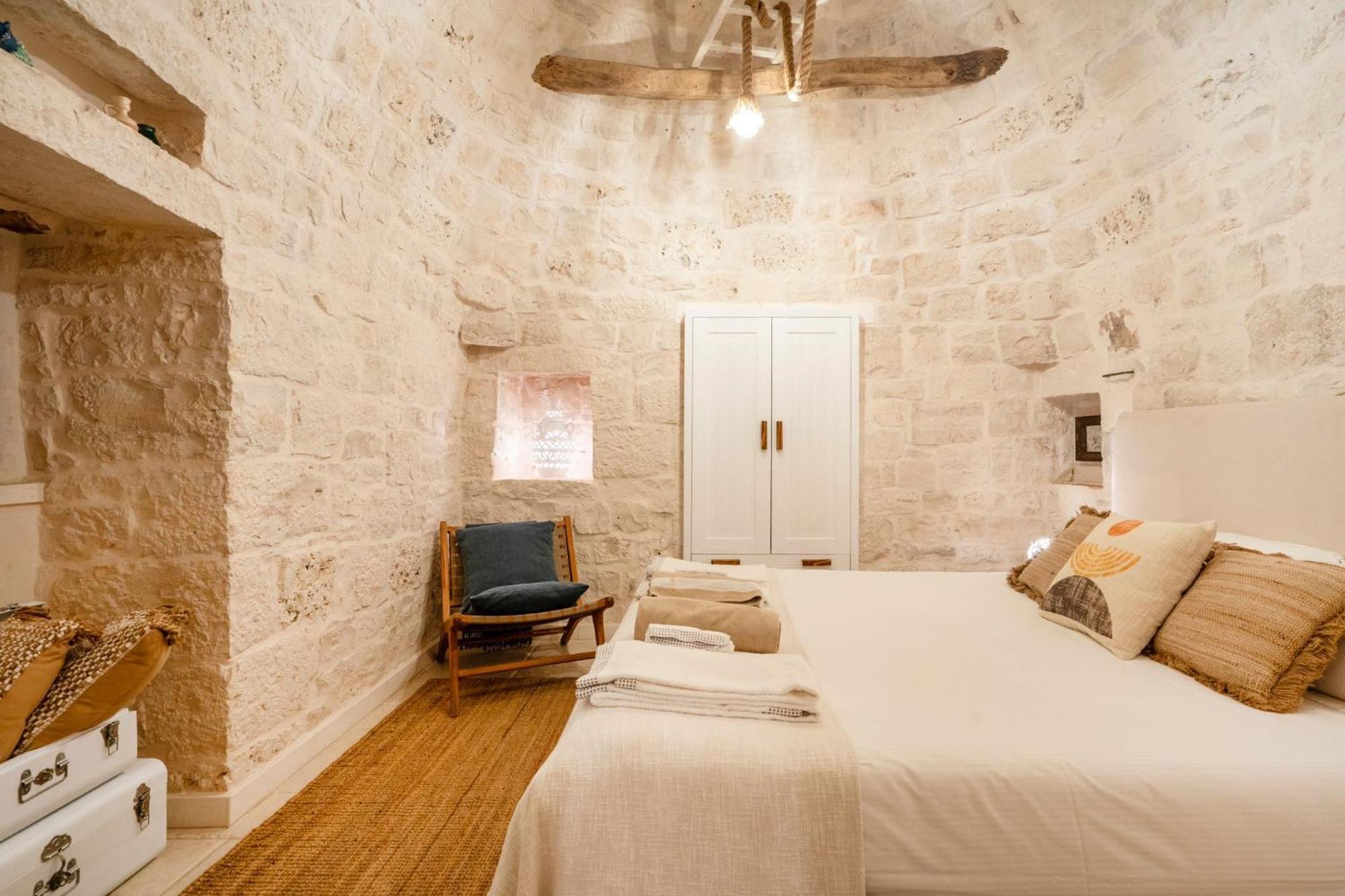 Trullo Perla Greta - Luxury Country Villa & Private Heated Pool Alberobello Extérieur photo