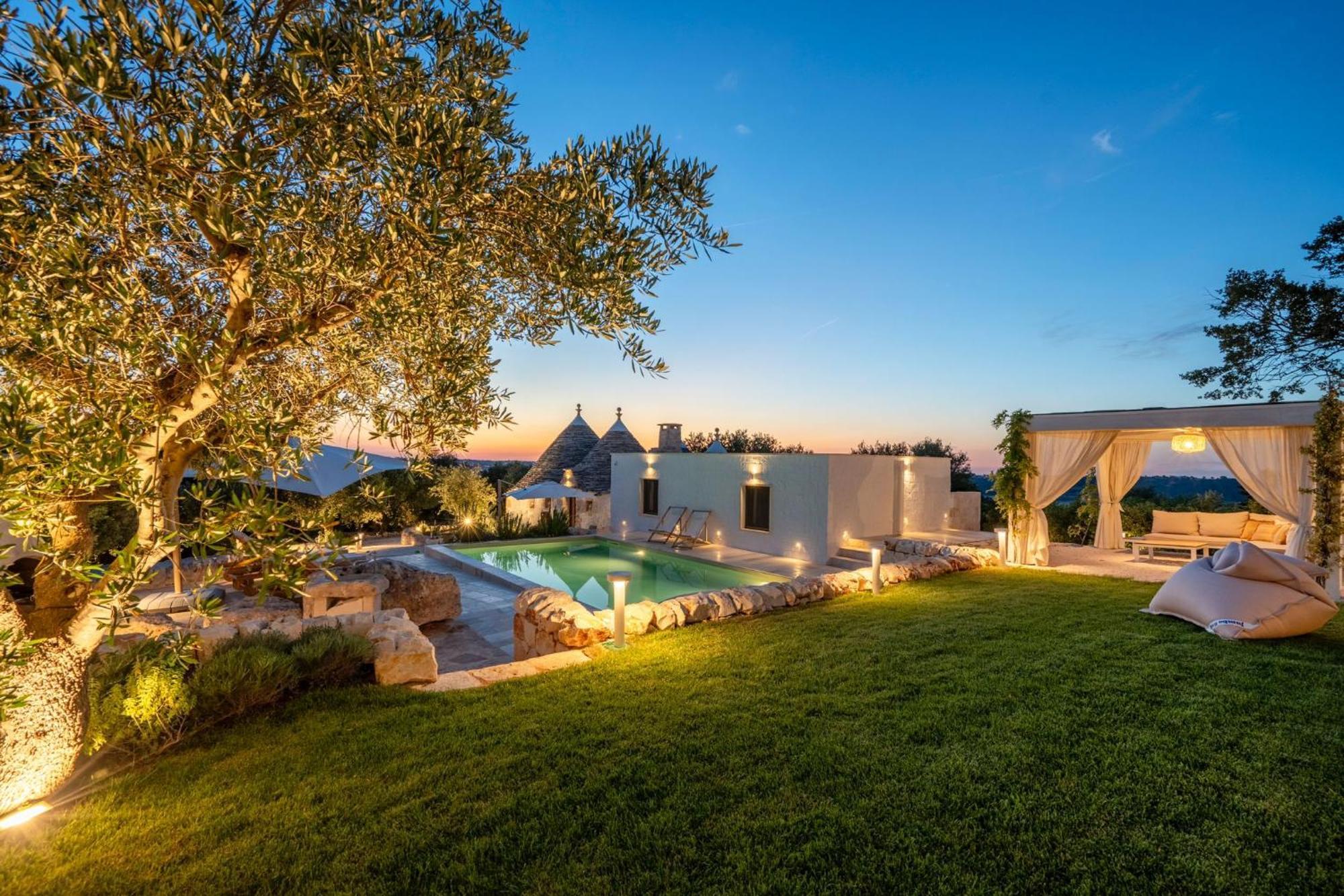 Trullo Perla Greta - Luxury Country Villa & Private Heated Pool Alberobello Extérieur photo